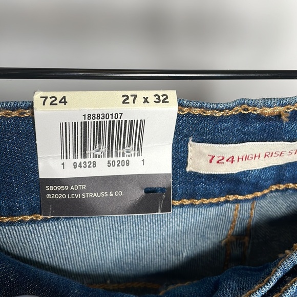 Levi’s | 724 High-rise Straight Leg Jeans 27x32 - Picture 12 of 12